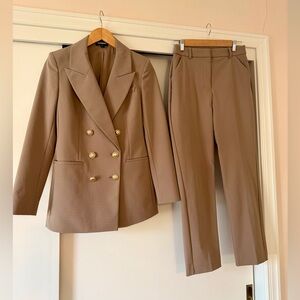 Express Tan Double-Breasted Blazer and Pants Set - Size Small